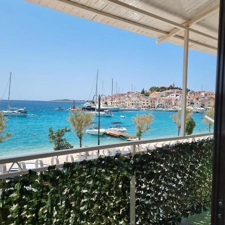 Apartman Smoljic 4+2 Primošten Kültér fotó