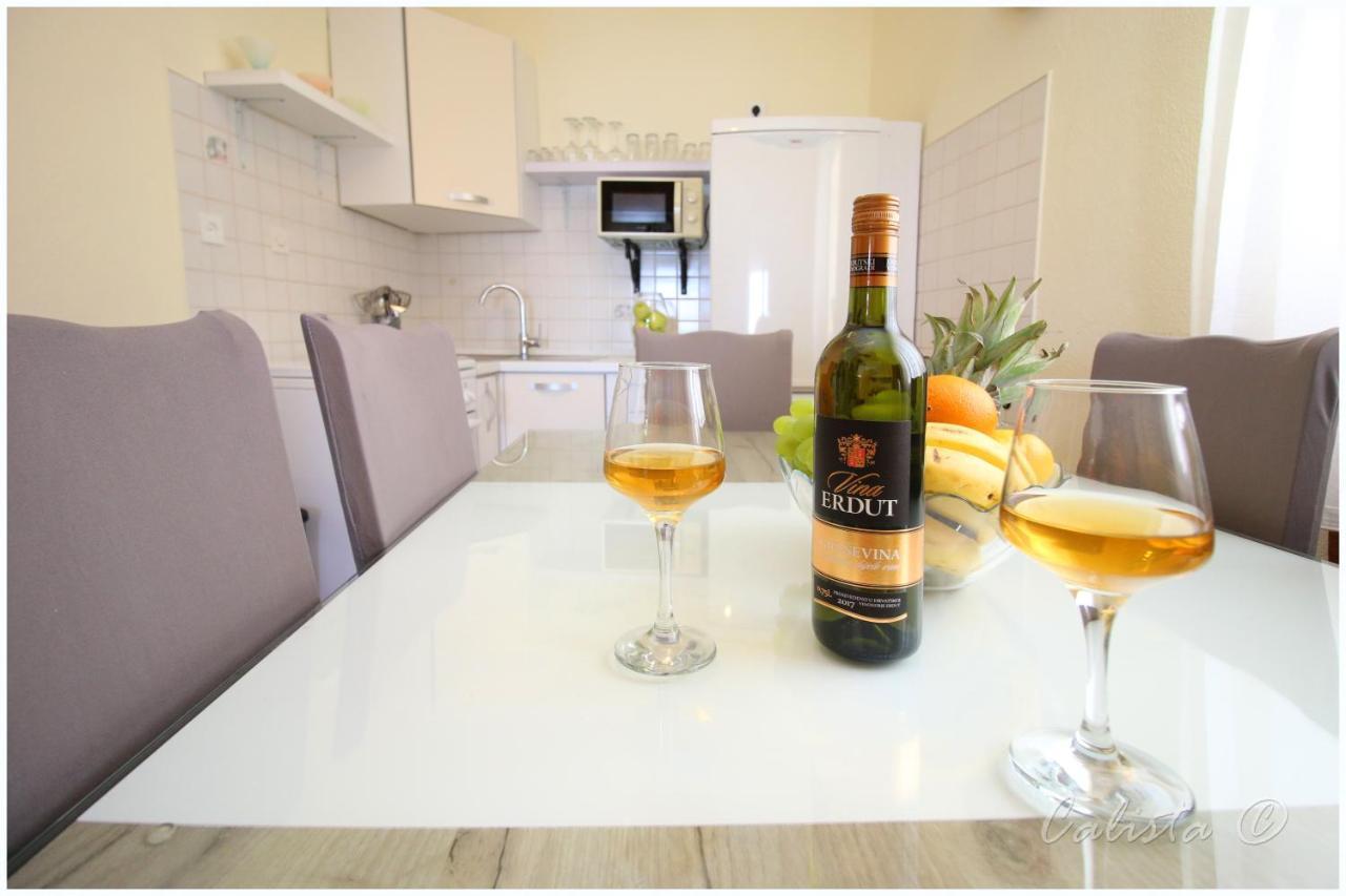 Apartman Smoljic 4+2 Primošten Kültér fotó