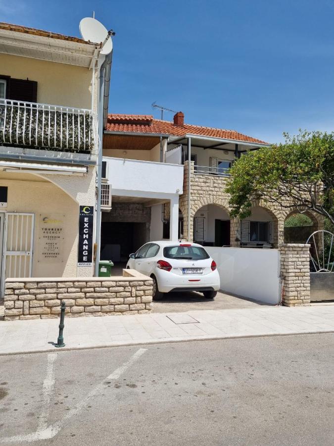 Apartman Smoljic 4+2 Primošten Kültér fotó