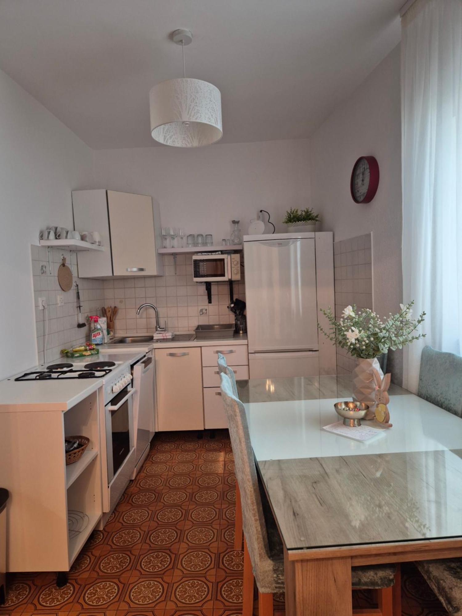 Apartman Smoljic 4+2 Primošten Kültér fotó